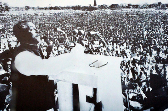 আজ ঐতিহাসিক ৭ মার্চ